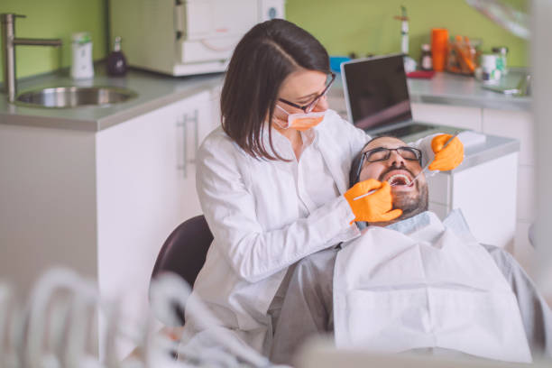 Best Walk-In Emergency Dental Services in Northbrook, IL